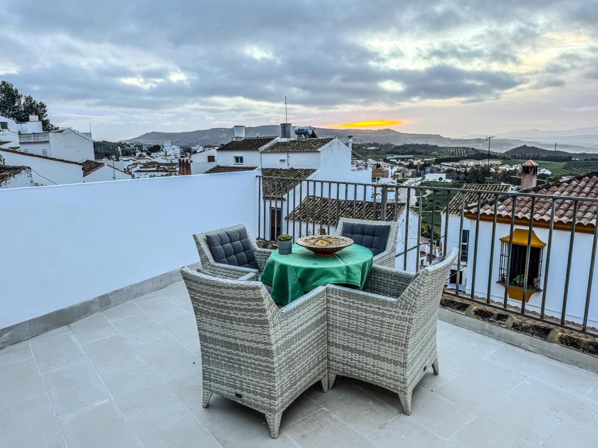 Villa Lemon Tree Patio Olvera Exterior foto